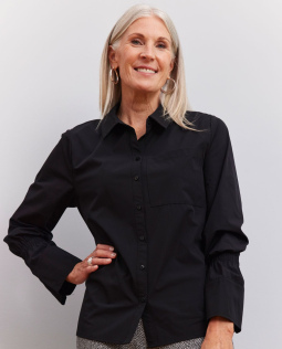 Hemdkragenbluse in Schwarz 
