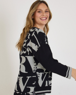 Pullover in Schwarz mit V-Ausschnitt
