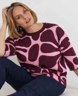 Pullover in Beere mit Blumen Jacquard