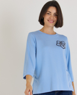Shirt in Hellblau mit Strassblüte