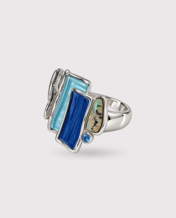 Fingerring mit geometrischem Design