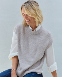 Weicher Pullunder in Beige