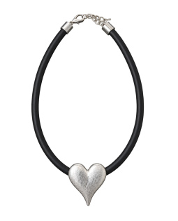 Kurze Kette mit Herzanhänger