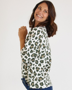 Oversized Leo Shirt