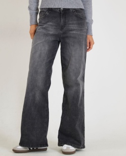 Weite Power-Stretch-Denim in Grau